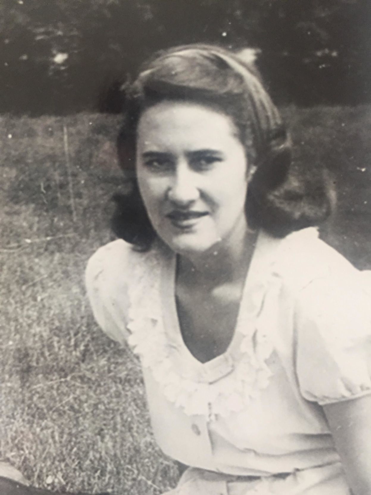 Lillian Fedler (Fee)